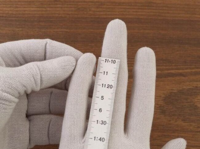 Jak dobrać odpowiedni rozmiar rękawiczek skórzanych